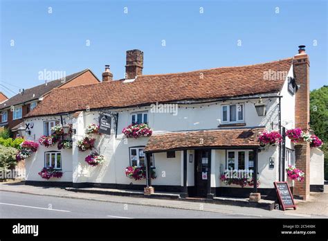 the bell bovingdon|the bell bovingdon herts.